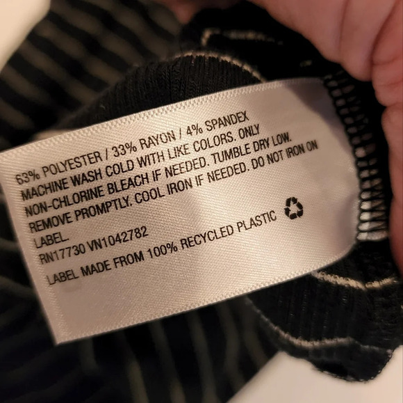 Isabel Maternity stretch ribbed dress - Picture 13 of 14